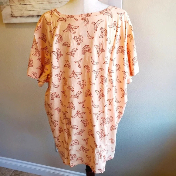 SONOMA | NWT Everyday V-Neck Tee w/ Bananas sz 3X - Picture 3 of 9